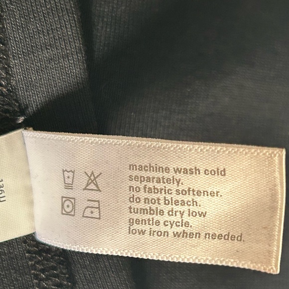 NWT Three Dots Rocker Tank. - Picture 7 of 9